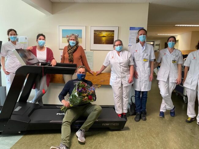 Patrick van der Schaaf doneert met hulp van vrienden en collega's een loopband voor het Amsterdam UMC