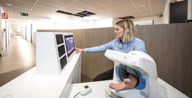 HQ-Healthcare presenteert een whitepaper over de zelfmeetkiosk